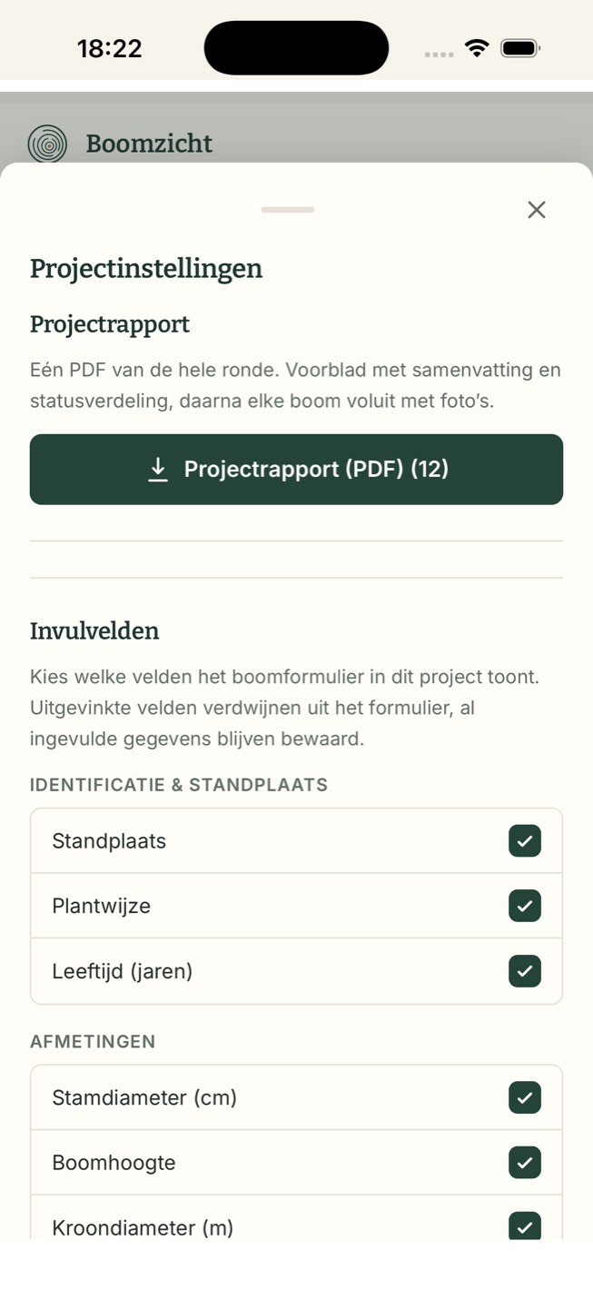 De projectinstellingen met de knop Projectrapport PDF voor twaalf bomen